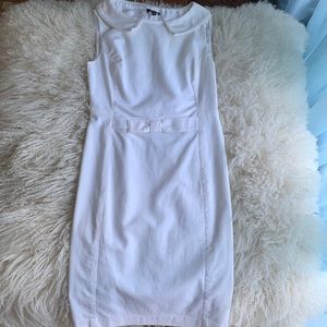 Tocca Size 2 dress great bargain summer dress with bow waist and bow collar